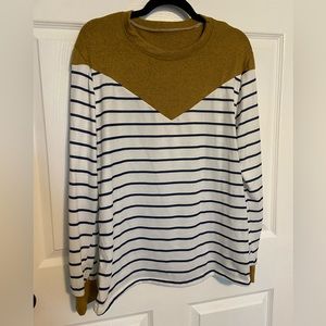 NWOT Floral Blooming from Zulily Yellow & White Stripe Contrast Yolk Long-Sleeve